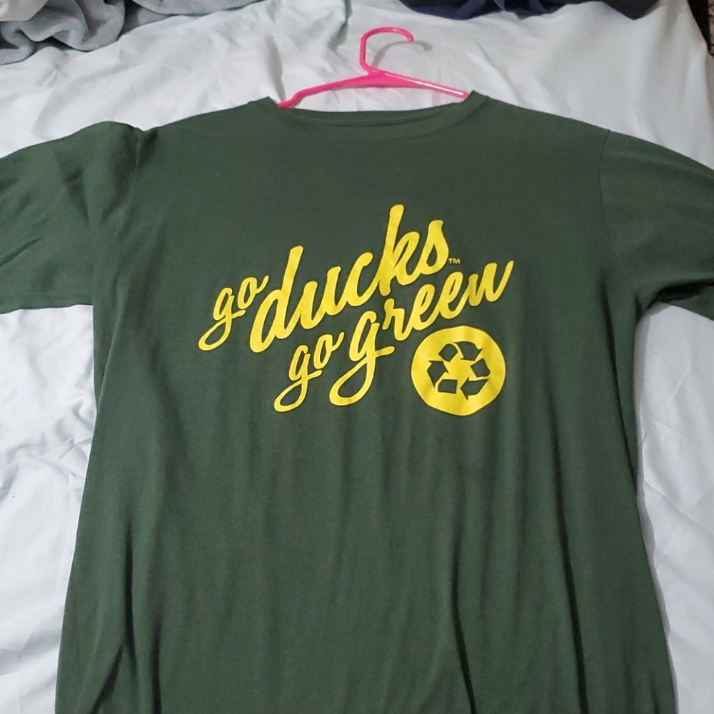 Large and x large t shirts. - Picture 4 of 16